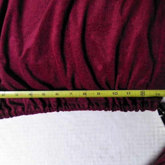 two piece skirt/blouse - Picture 15 of 15